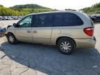 2005 Chrysler Town & Country Touring