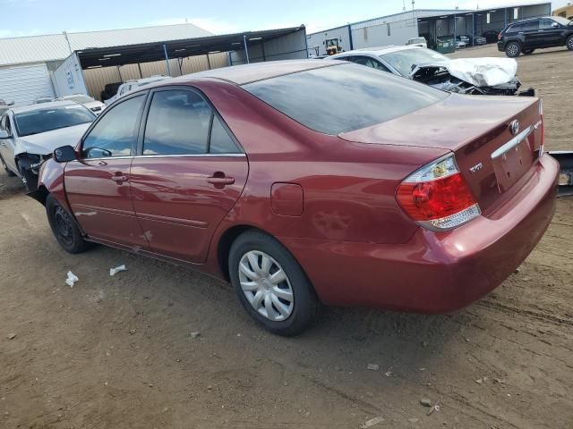 2005 Toyota Camry LE