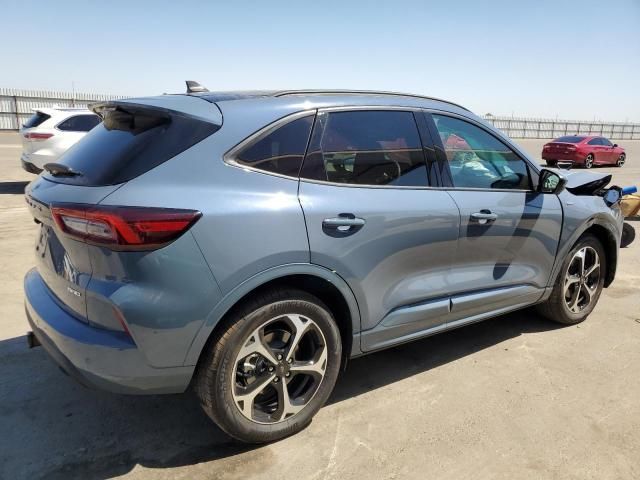 2023 Ford Escape ST Line Select