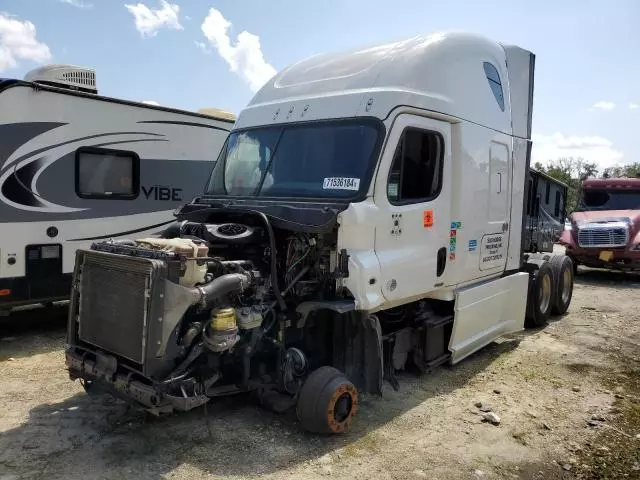 2017 Freightliner Cascadia 125