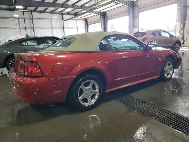 2004 Ford Mustang