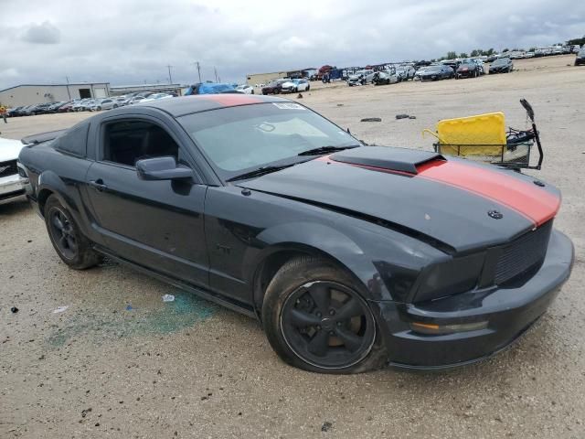 2005 Ford Mustang GT