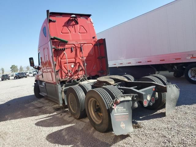 2018 Freightliner Cascadia 125