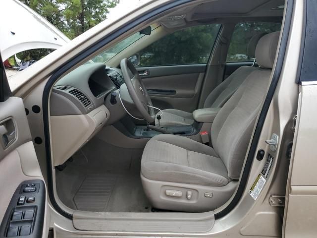 2005 Toyota Camry LE