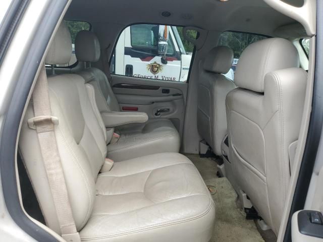 2005 Cadillac Escalade Luxury