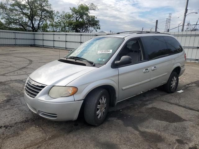 2007 Chrysler Town & Country Touring