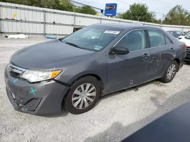 2014 Toyota Camry Hybrid