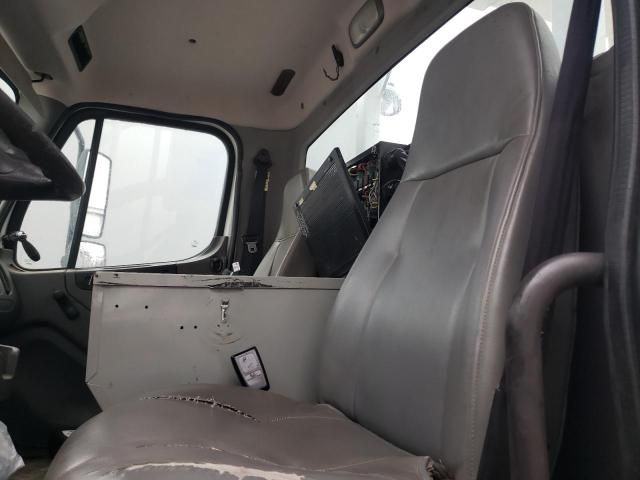 2010 Freightliner M2 106 Medium Duty