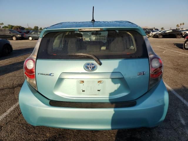 2013 Toyota Prius C