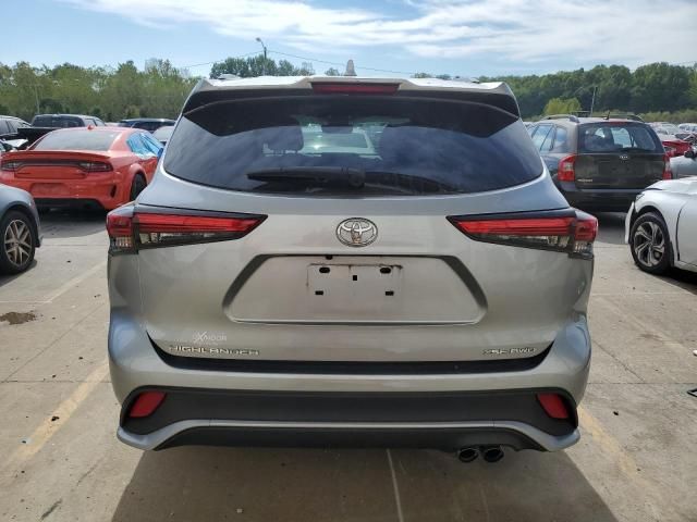 2021 Toyota Highlander XSE