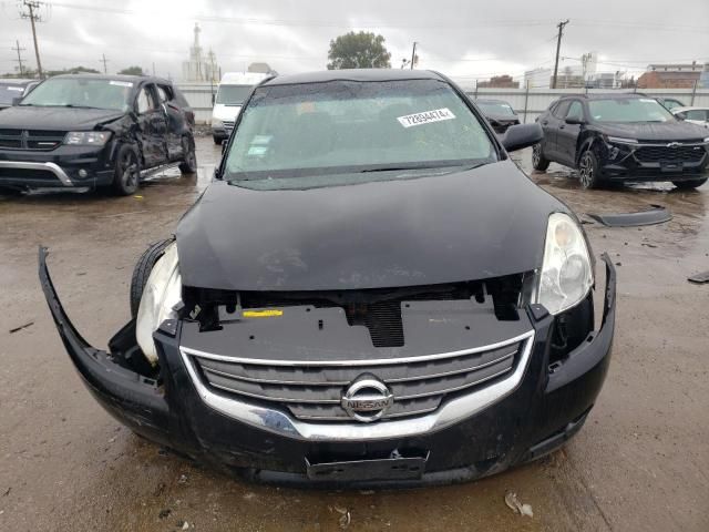 2010 Nissan Altima Base