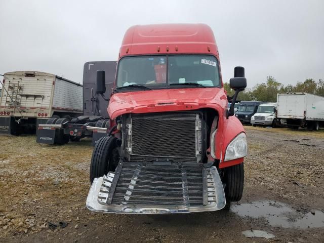 2017 Freightliner Cascadia 125