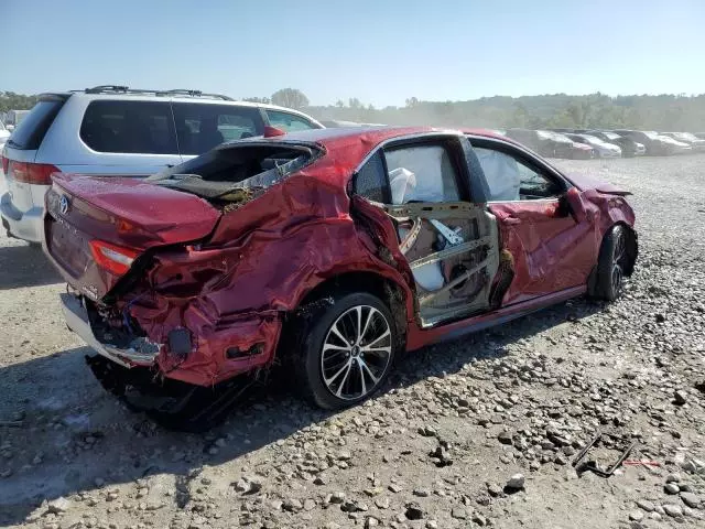 2018 Toyota Camry Hybrid