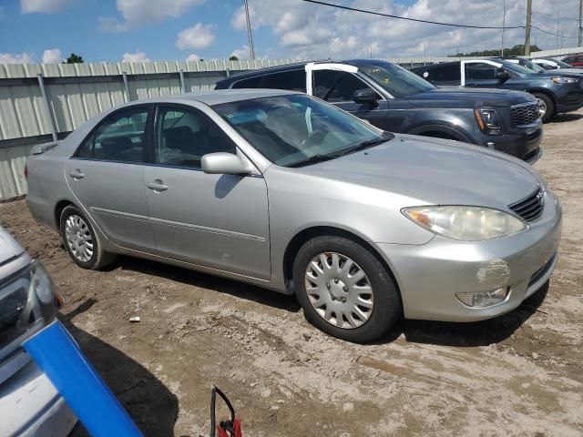 2005 Toyota Camry LE