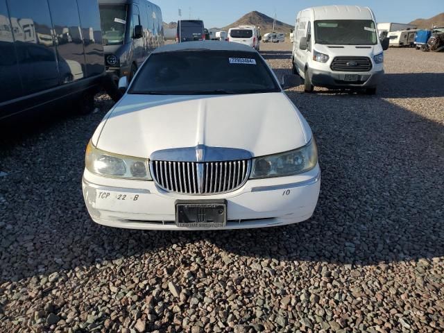 1999 Lincoln Town Car Executive