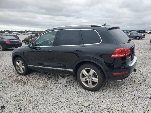 2012 Volkswagen Touareg Hybrid