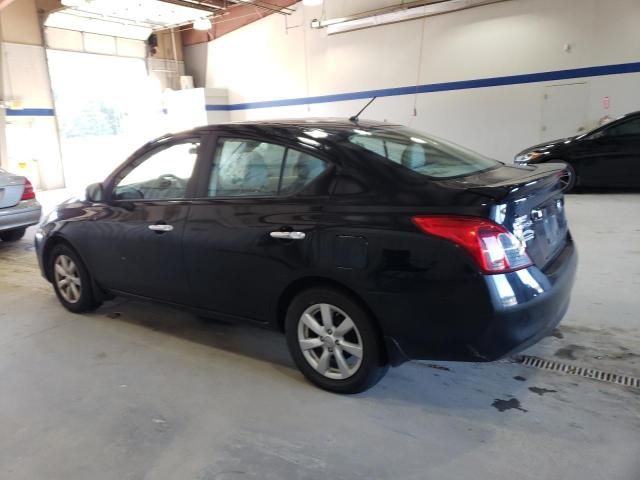 2013 Nissan Versa S