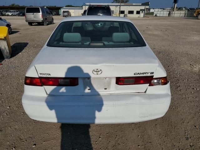 1999 Toyota Camry LE