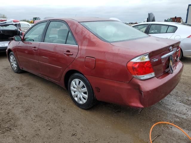 2005 Toyota Camry LE