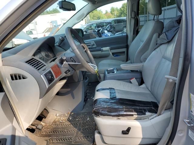 2008 Chrysler Town & Country Touring