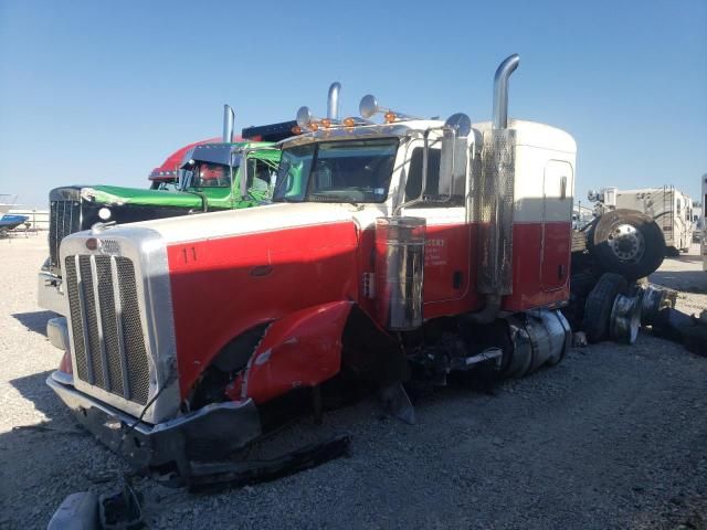 2012 Peterbilt 388