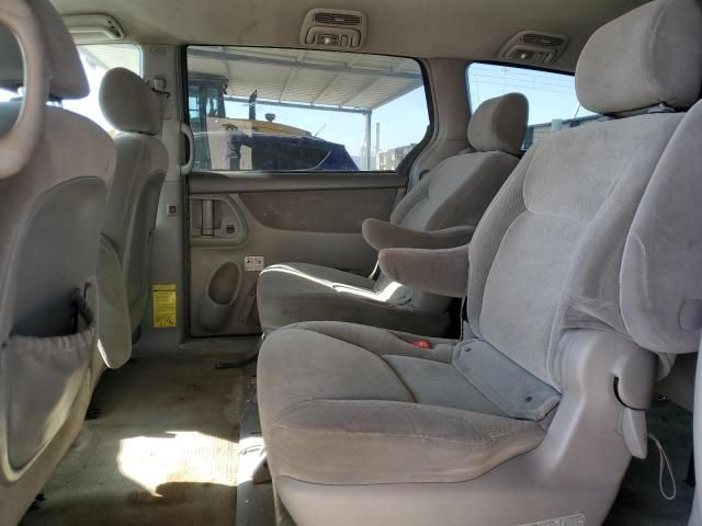 2007 Toyota Sienna XLE