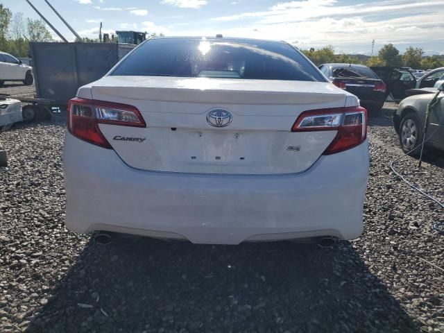 2014 Toyota Camry SE