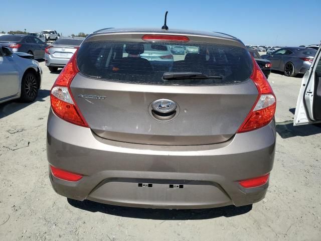 2012 Hyundai Accent GLS