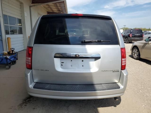 2010 Chrysler Town & Country Touring