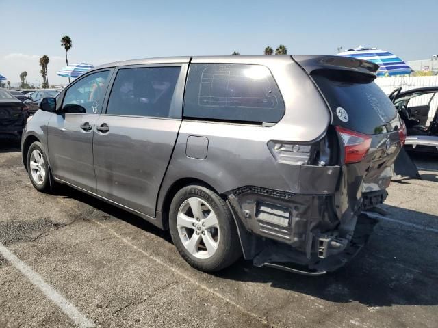 2017 Toyota Sienna