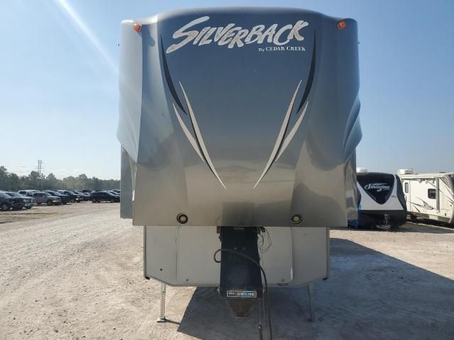 2012 Cedar Creek 5th Wheel