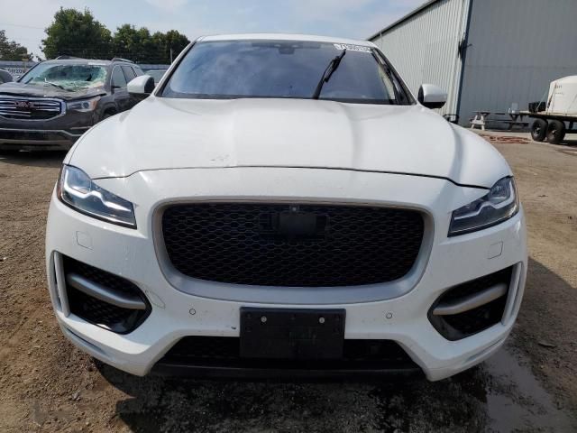 2017 Jaguar F-PACE R-Sport