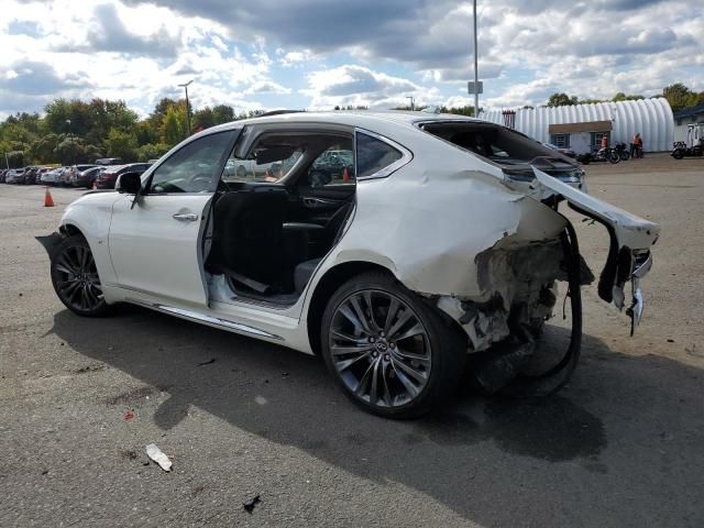 2017 Infiniti Q70 3.7