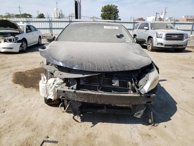 2013 Toyota Avalon Hybrid