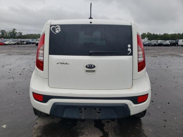 2012 KIA Soul +