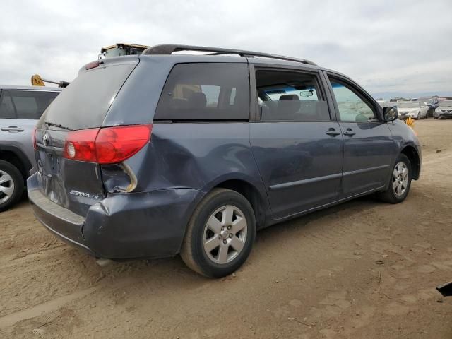 2006 Toyota Sienna CE