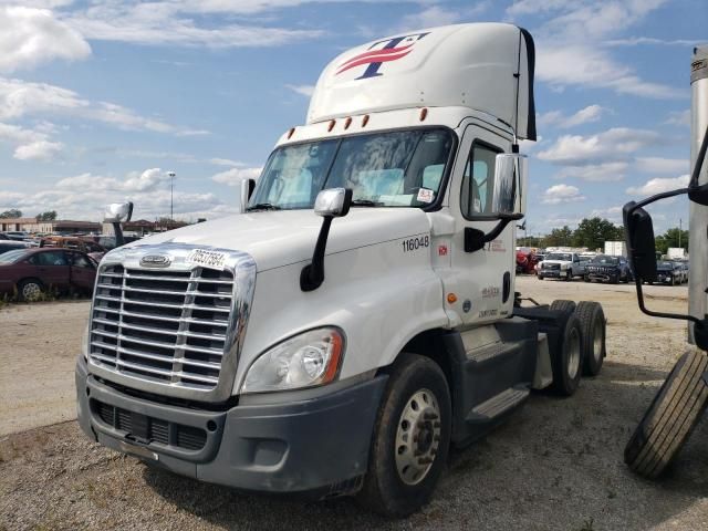 2016 Freightliner Cascadia 125