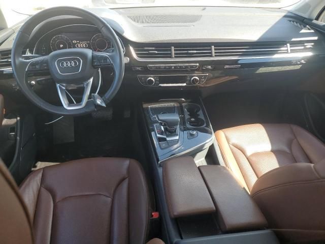 2019 Audi Q7 Prestige