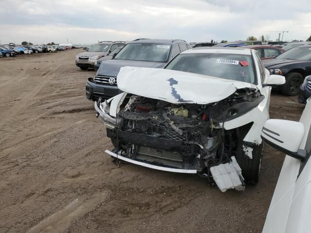 2018 Infiniti Q50 Luxe