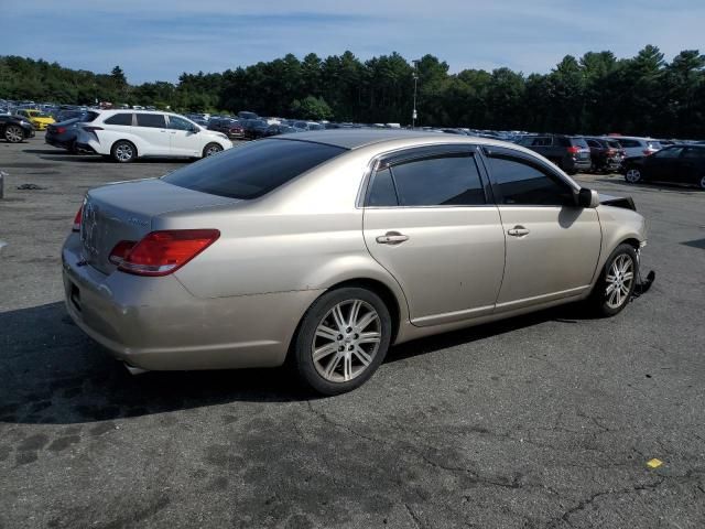 2005 Toyota Avalon XL