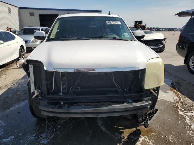 2010 GMC Yukon XL C1500 SLE