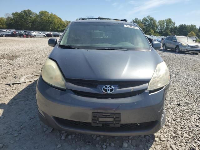 2006 Toyota Sienna XLE