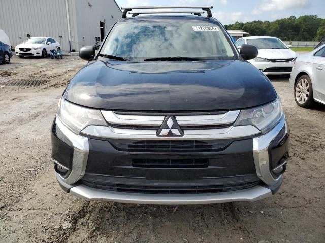 2016 Mitsubishi Outlander ES