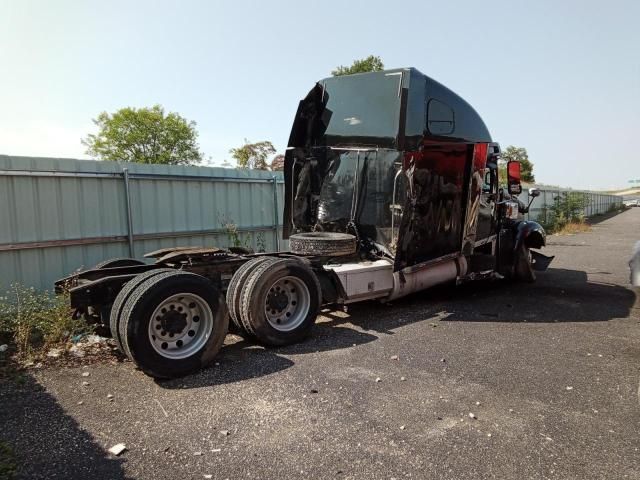 2017 Freightliner Conventional Coronado 132