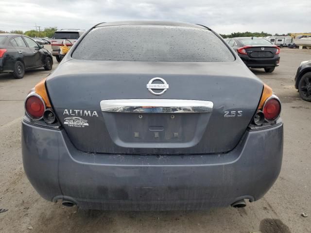 2010 Nissan Altima Base