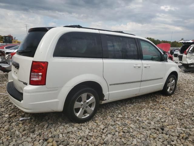 2010 Chrysler Town & Country Touring