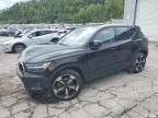 2020 Volvo XC40 T5 Momentum