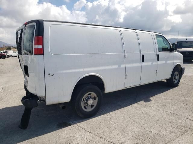 2017 Chevrolet Express G2500