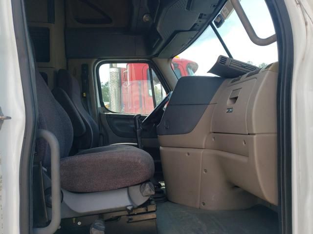 2012 Freightliner Cascadia 125