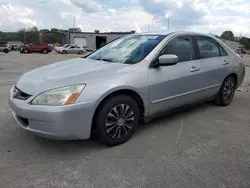 Carros con título limpio a la venta en subasta: 2004 Honda Accord LX